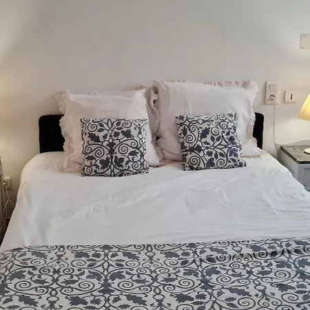 Vue Sur Jardin *